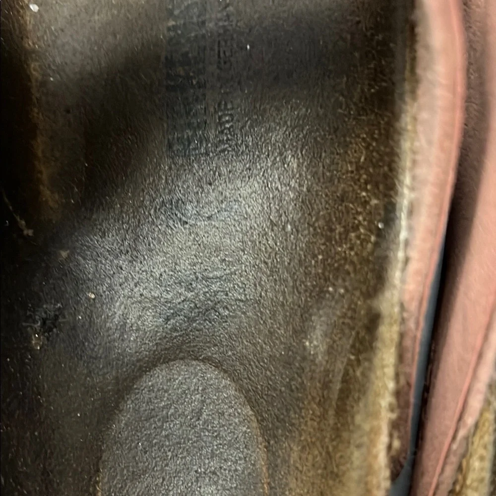 Birkenstock Dusty Rose Sandals with Suede Straps and Metallic Buckles